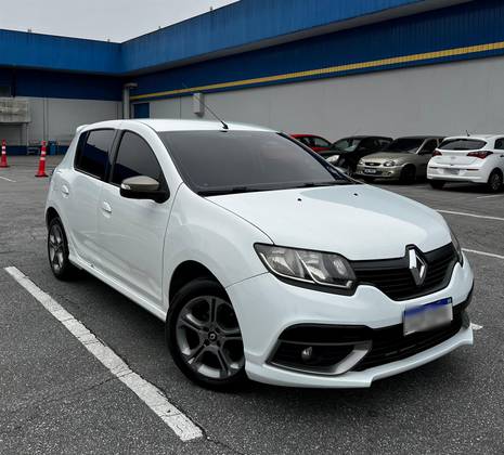RENAULT SANDERO 1.6 GT LINE LIMITED FLEX 4P MANUAL RENAULT SANDERO 1.6 GT LINE LIMITED FLEX 4P MANUAL